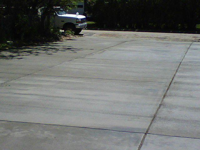 RV Parking on Driveway