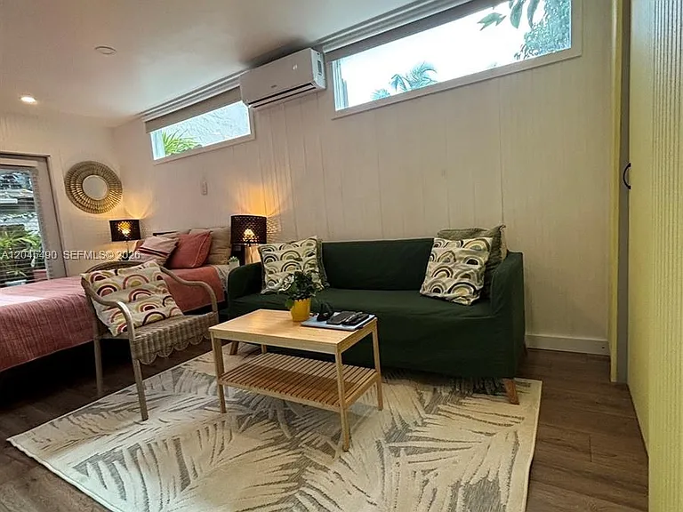 8220 NE 1st Pl #3C — Photo 2