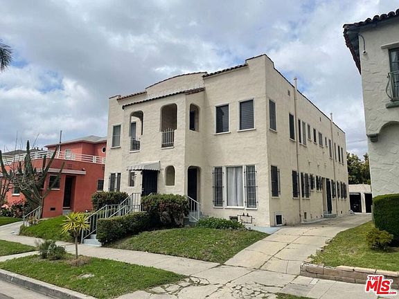 3rd image of 417 N Gardner St