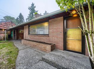 13229 Des Moines Memorial Dr S, Burien, WA 98168
