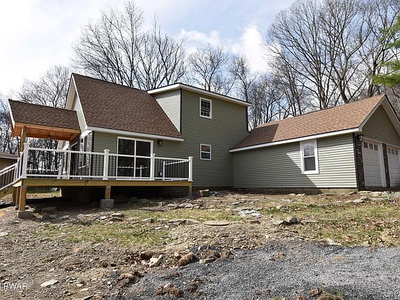 5th image of 108 Stag Ct