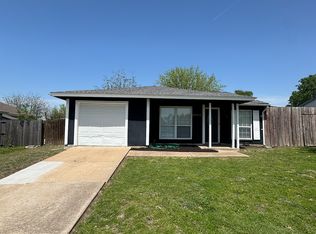 6012 Turner St, The Colony, TX 75056