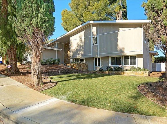 2nd image of 21905 Woodland Crest Dr