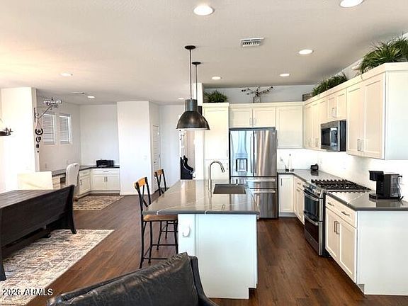 5th image of 357 E LAS PUERTAS Lane