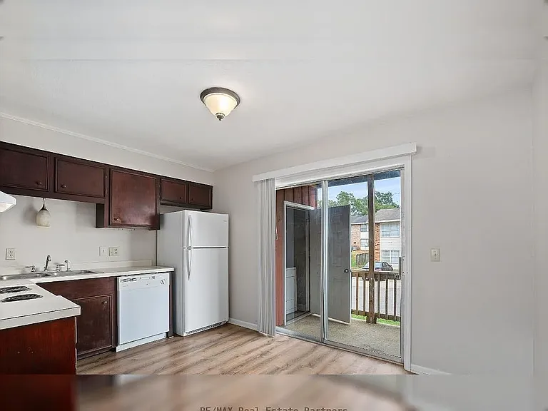 4001 Mable St #27 — Photo 16