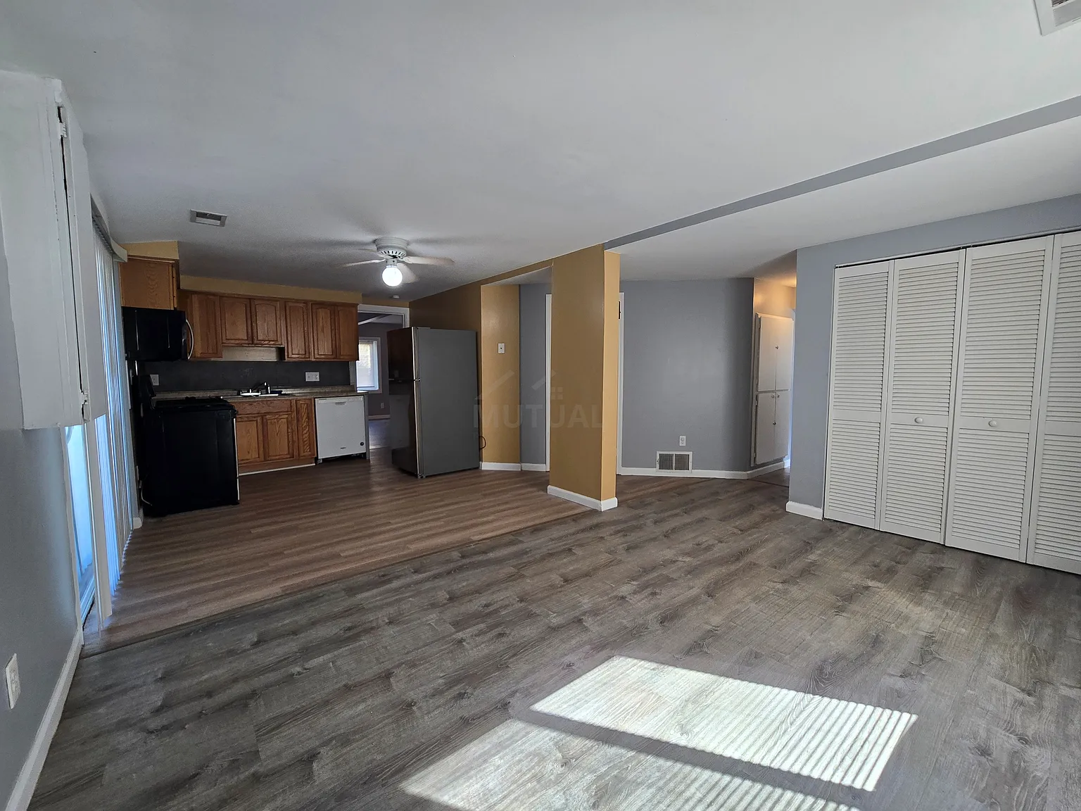 4 bed, 1.5 bath, 1565 sqft, $1,950 — Photo 4