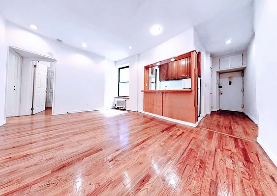 Rented by Union Square Property Management | media 8