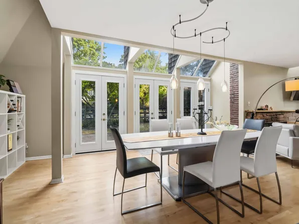 7625 Borden St, Vancouver, BC V5P 3C9