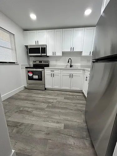 8875 Fontainebleau Blvd Photo 1