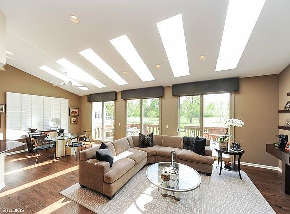 2nd image of 2531 Augusta Way