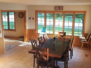 216 N Sunnyside Dr, Caledonia, MN 55921