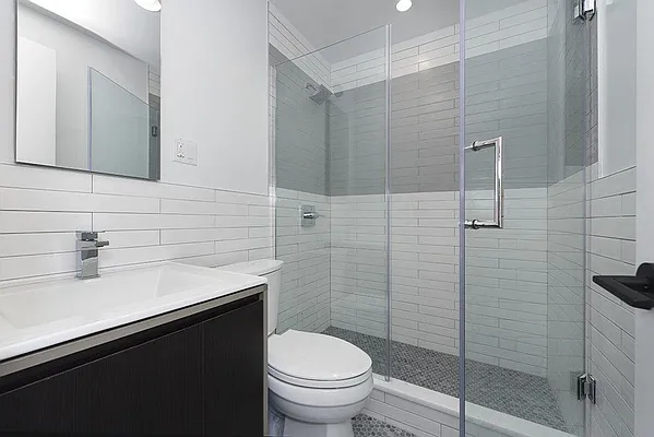 Rented by Bold New York | media 19
