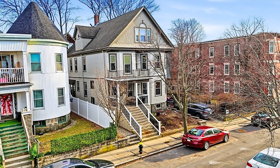 1st image of 9 Edwin St