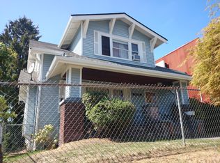 3243 33rd Ave S, Seattle, WA 98144