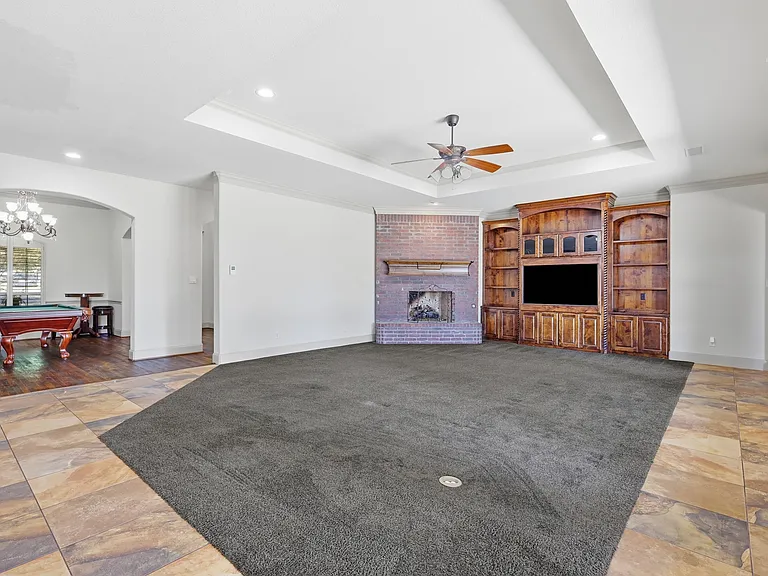 1453 Whitley Rd — Photo 14