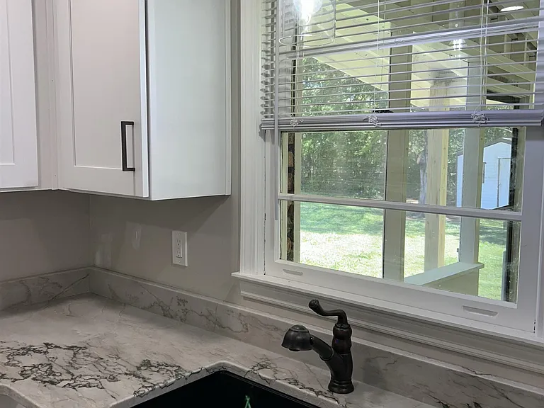 720 Jewel Pl — Photo 8