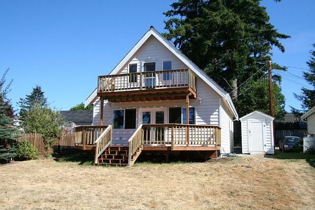 2nd image of 197 Madrona St