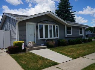 6806 57th Ave, Kenosha, WI 53142