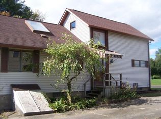 415 E Cliff St, Baltimore, OH 43105
