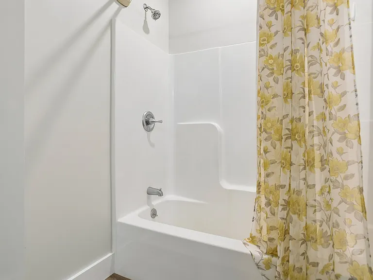 256 Captain Thomas Blvd #210 — Photo 10