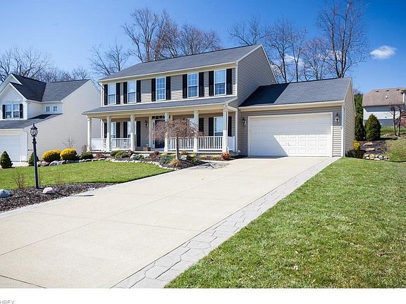 2nd image of 3858 Woodglen Ave