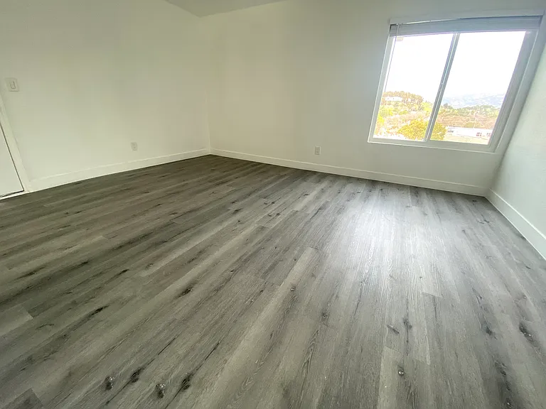 4636 Grey Dr #3 — Photo 3