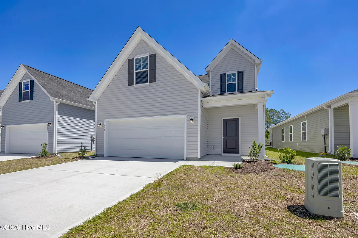 Building Photo - 1095 Hanson Dr