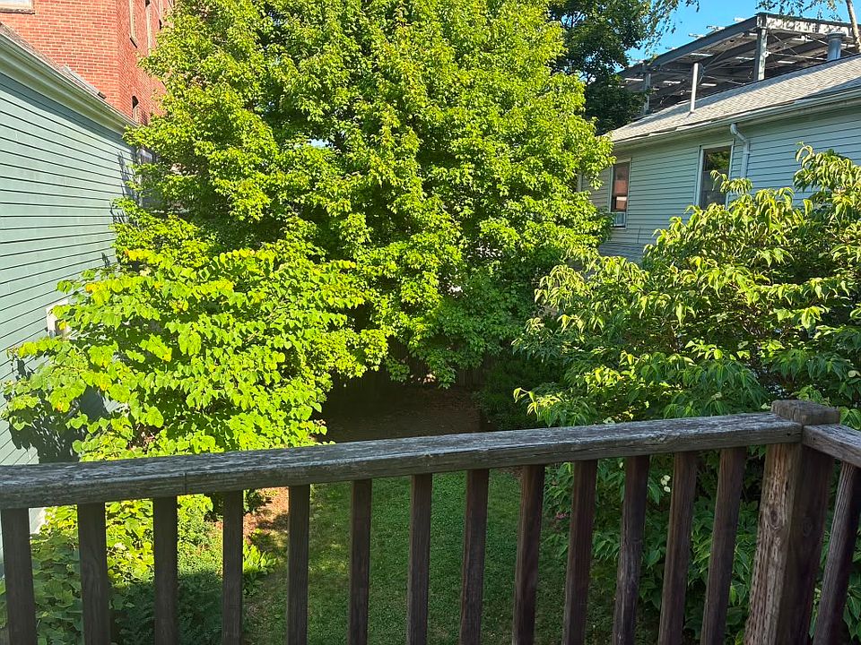 1st image of 183 Elm St #2