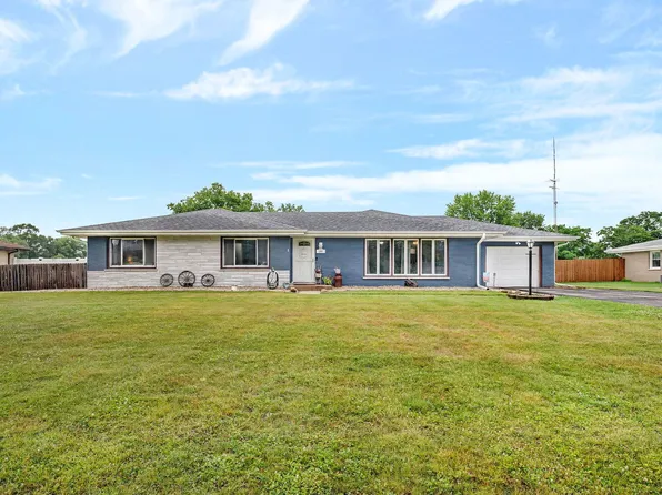 180 W Southmor Rd, Morris, IL 60450