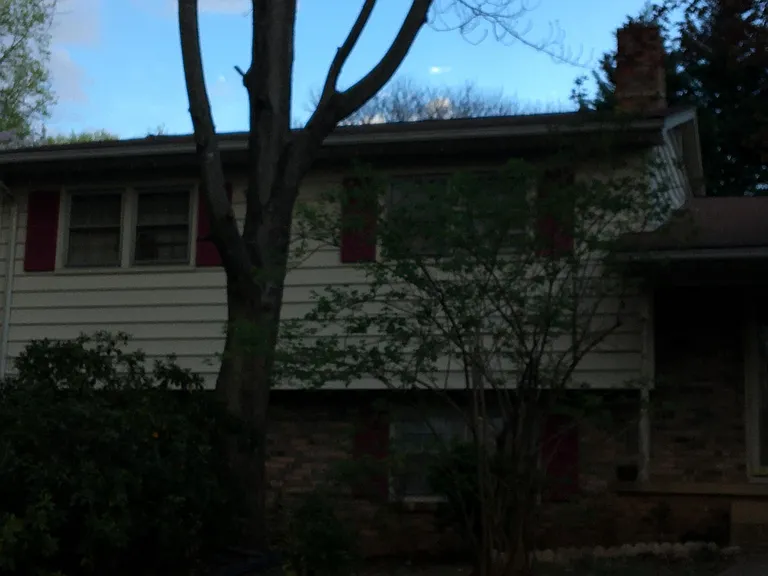1006 McDowell Dr — Photo 1