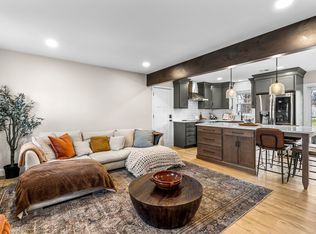 1562 Braxton Dr, Lancaster, PA 17602