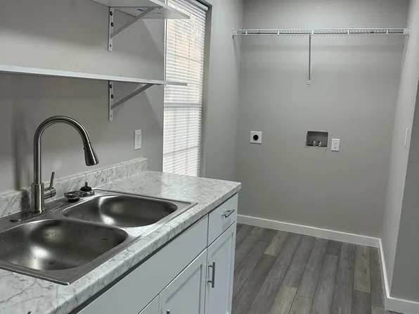 Hwy 63 N Bono Apartments, 403 405th Hwy N #63-7, Bono, AR 72416