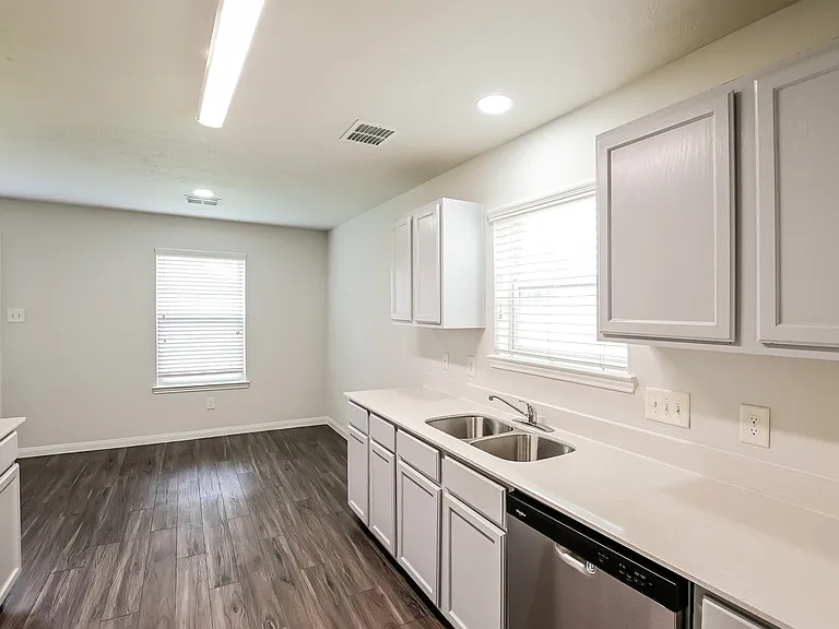 13407 Ella View Ln — Photo 11