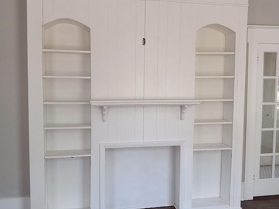 3rd image of 1202 W 3rd Ave APT A