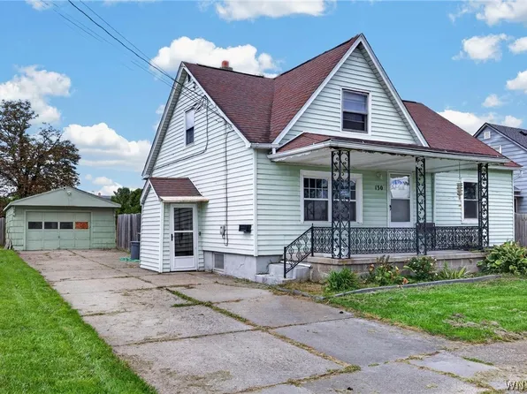 130 Hedley St, Cheektowaga, NY 14206