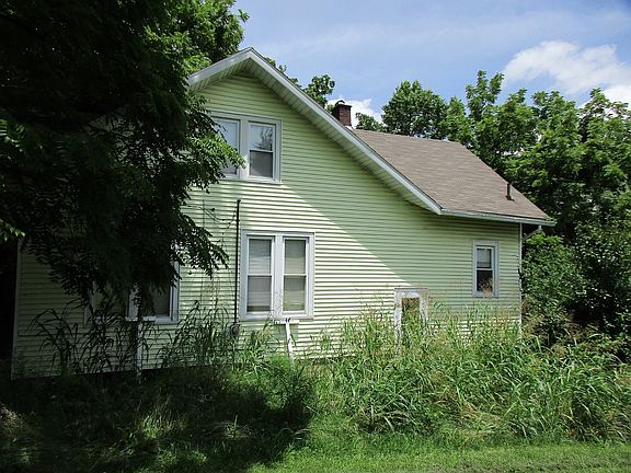 3rd image of 929 N Sonntag Ave