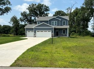 11732 Fox Trl, Wheatfield, IN 46392