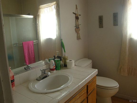 4th image of 1110 Carmel Ct