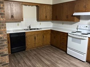 417 7th St N #26, Sartell, MN 56377