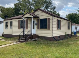 7420 Pleaseway Dr, Saint Louis, MO