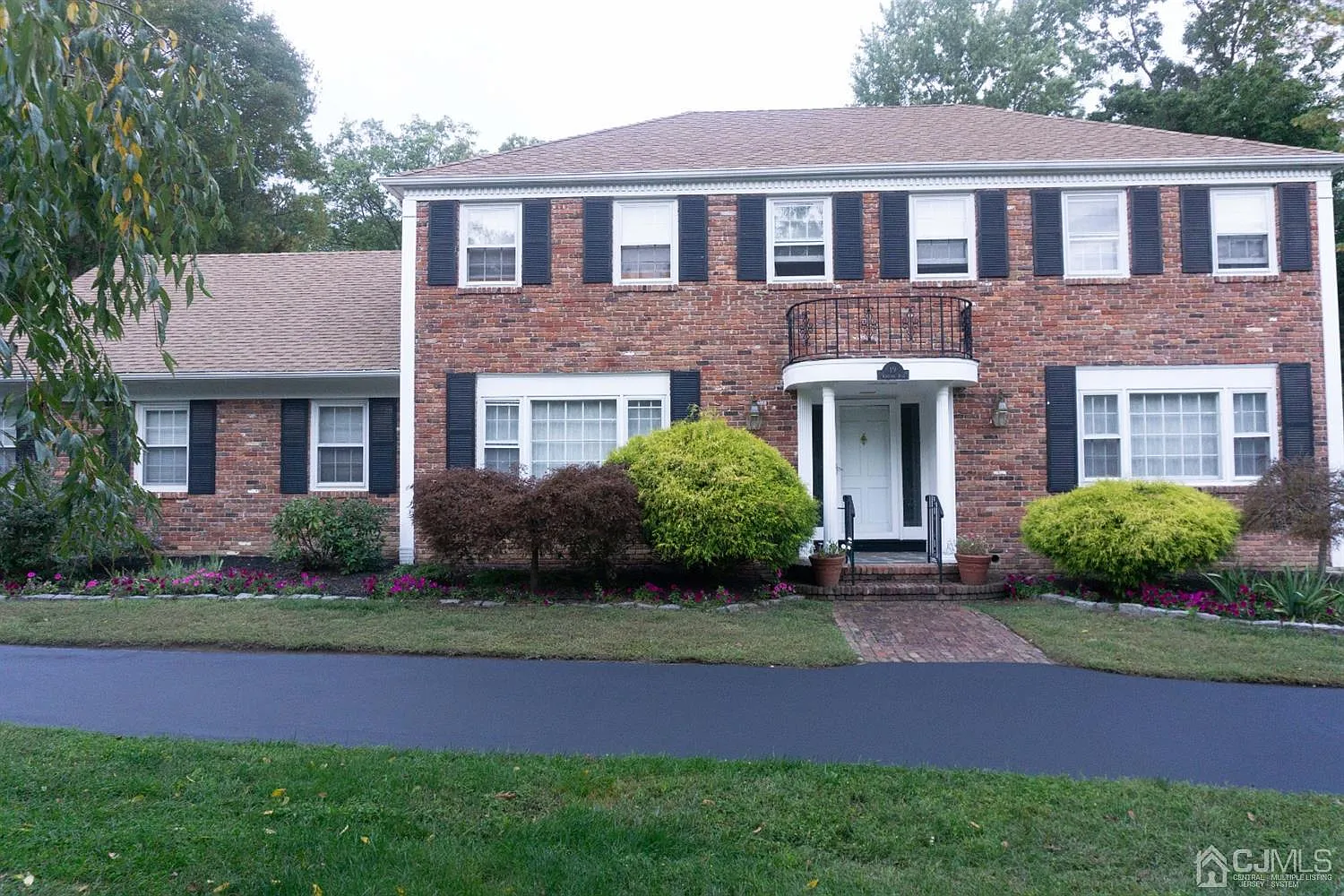 19 Yorktown Rd photo 1