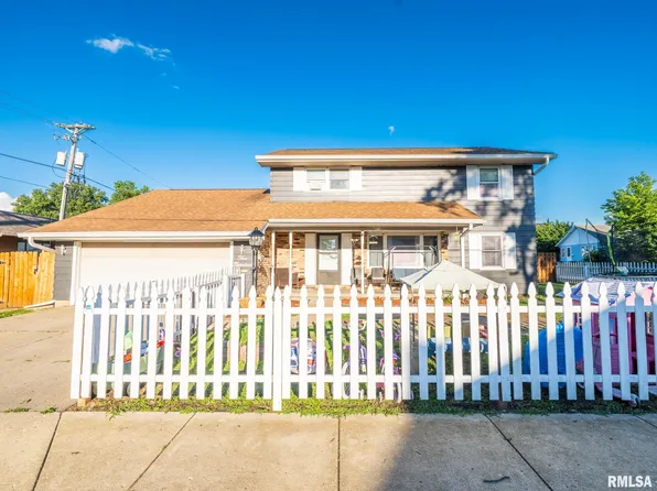 500 N 6th St, Pekin, IL 61554