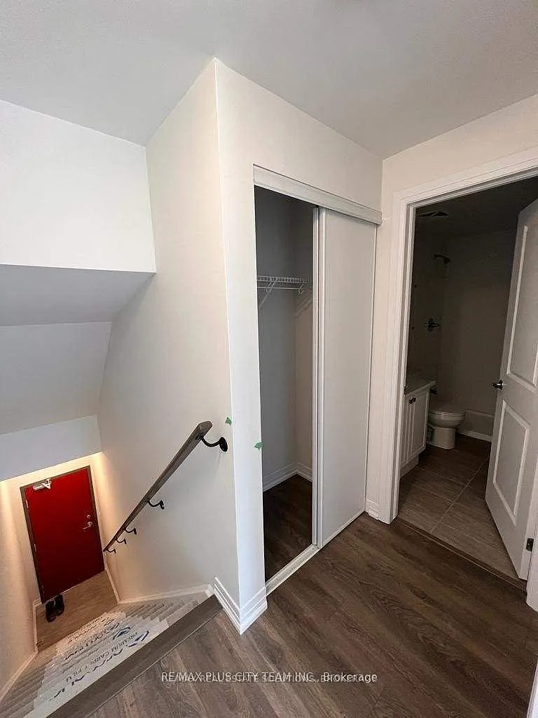 2 bed, $2,650 — Photo 2