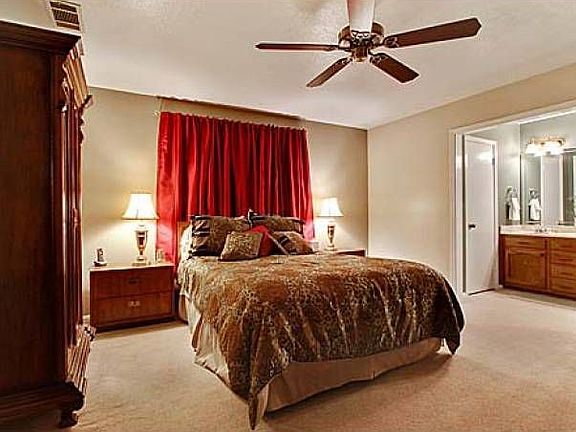 Private Master Bedroom