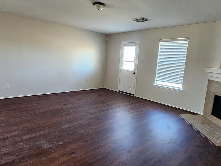 315 Sunset Colony Dr — Photo 10