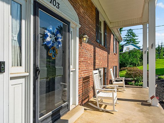 4th image of 103 Pleasant Ridge Dr