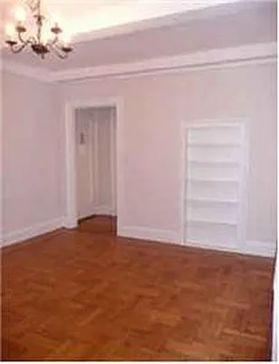Rented by R New York | media 10