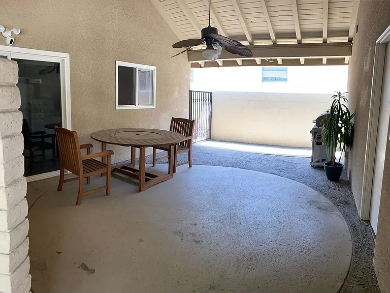 905 N Almansor St — Photo 8