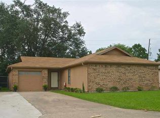 9170 Jennifer St, Beaumont, TX 77707