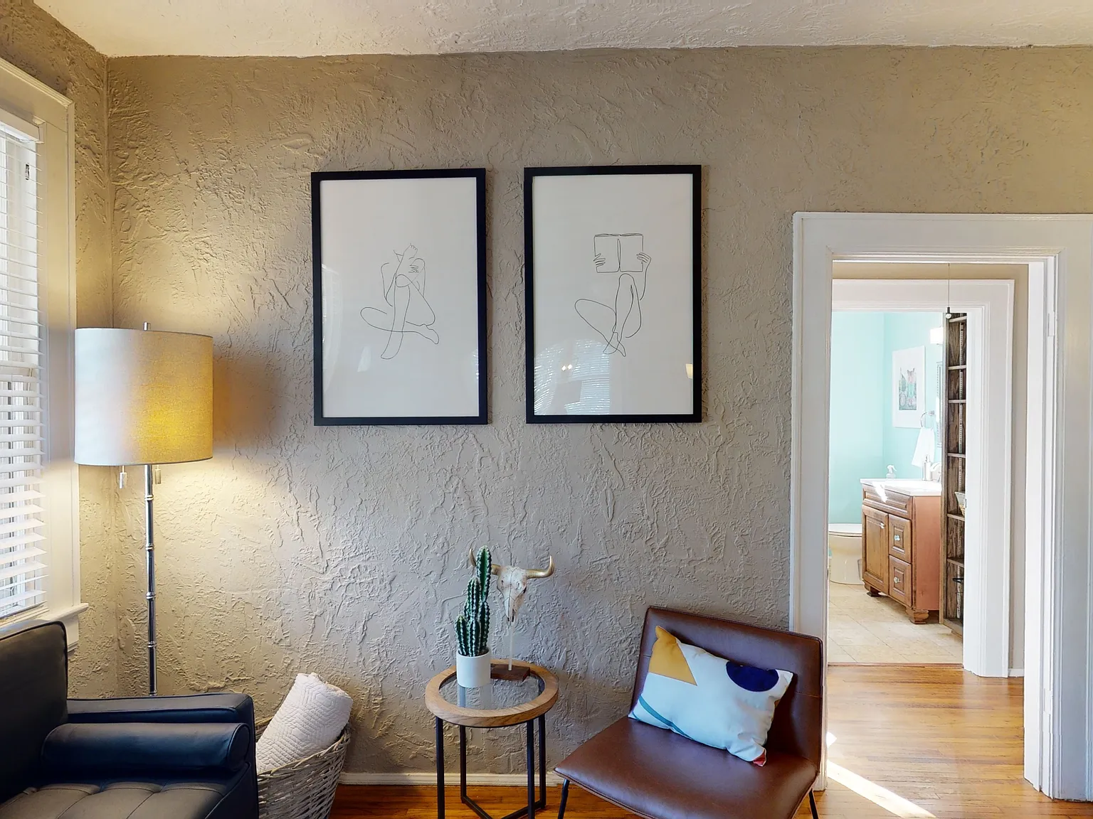 1827 Capitol Avenue - 1 — Photo 4